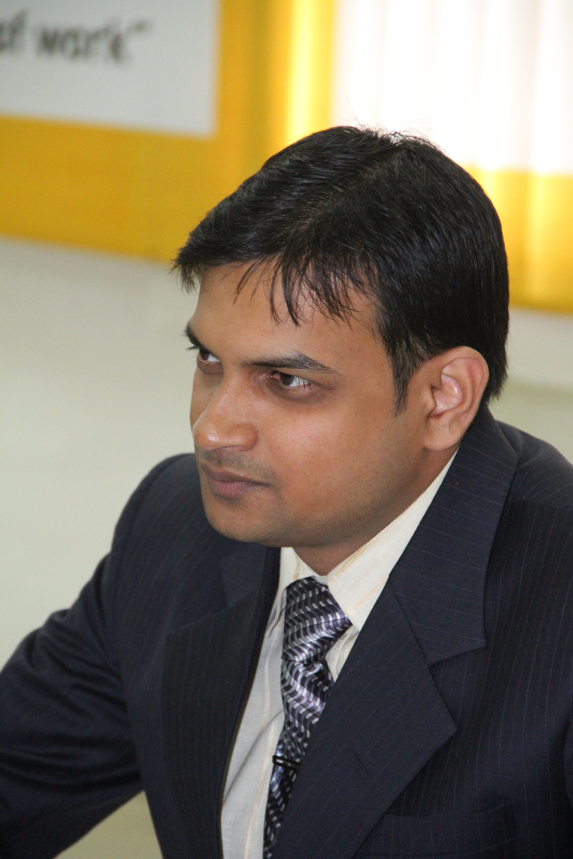 Dr Sandeep Vyas.JPG